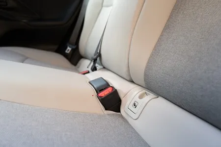 По-безопасно ли е с ISOFIX?