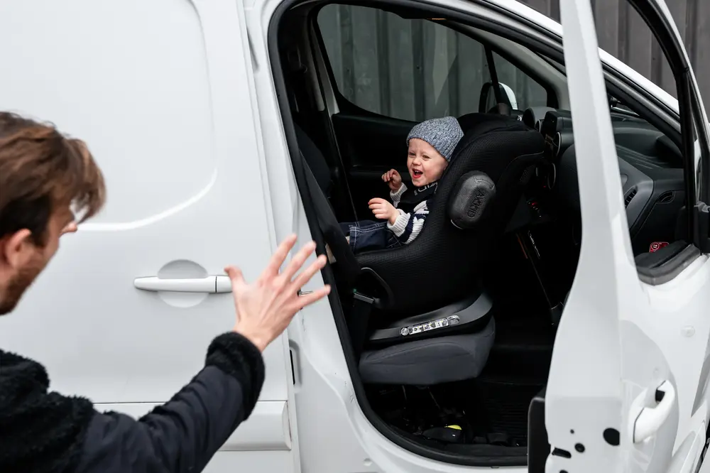 Axkid Minikid Core - столче за кола от раждането до 6 години